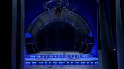 {Y:i}(groans) - Stargate SG-1