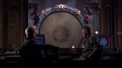 {Y:i}It's definitely an Ancient design, sir. - Stargate SG-1
