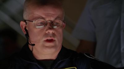 {Y:i}(screams) - Stargate SG-1