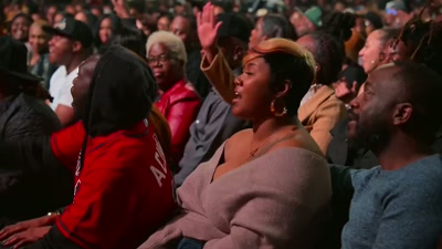 ♪ Y'all ain't
fuckin' with us ♪ - 85 South: Ghetto Legends