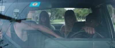 ♪ Y'all make me feel good - Never Goin' Back