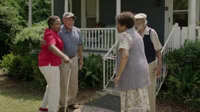 - Y'all meet my reporter.
- REBECCA: Hello! - The Immortal Life of Henrietta Lacks