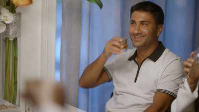 Yaniv got married, and he
has two beautiful children. - Mother Undercover
