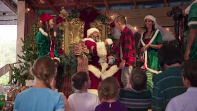 Yas! Yas! - Merry Liddle Christmas