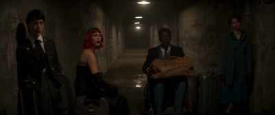 - [Yasmine] Harry!
- [grunts] - The Bunker Game