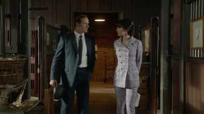 Yeah, as a kid, I loved waiting
and watching for his birds - Ms Fisher's Modern Murder Mysteries