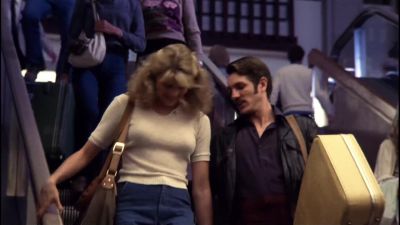 'Yeah a little ' Straighten up angel - Star 80