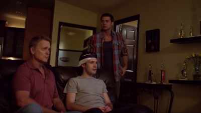 - Yeah, absolutely. You two need to talk.
- Of course, baby, yeah. - The Favorite