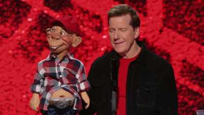 Yeah, always a nail-biter,
right, guys? - Jeff Dunham:  I'm With Cupid