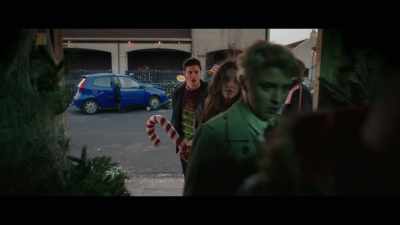 - Yeah, an old woman sitting on your face.
- Oh... - Anna and the Apocalypse