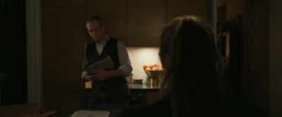 - Yeah.
- And from the picture, - To Catch a Killer