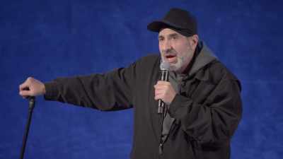 - Yeah.
- [audience laughing] - Dave Attell: Hot Cross Buns