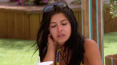 Yeah, because
she likes the chilled‐ness - Love Island