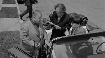 Yeah, boy, oh... - The Three Stooges in Orbit
