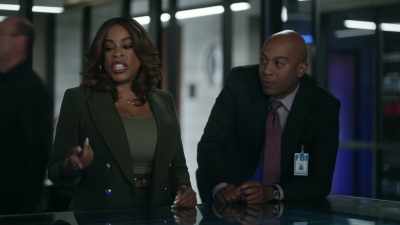 Yeah, Brie's boyfriend,
Jamison, dealt for him - The Rookie: Feds
