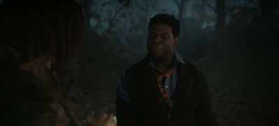 -Yeah.
-But now, I must bid you all goodnight. - Hocus Pocus 2