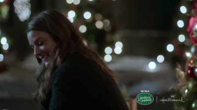 Yeah, you can tell them a
big, fat, appreciative yes! - Lights, Camera, Christmas!