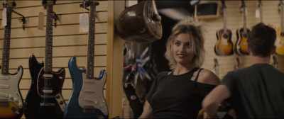 Yeah, you can't come in here
talking about that, all right? - Gringo