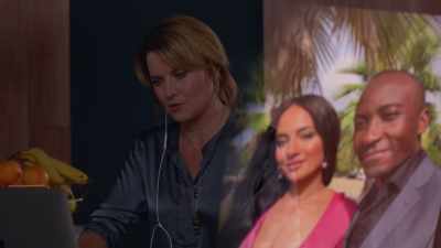 Yeah, Christina changes
her mind, - My Life Is Murder