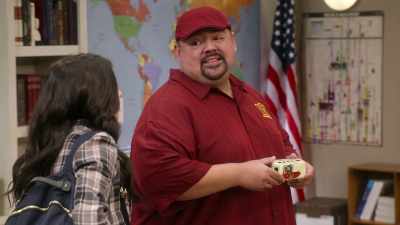 -Yeah.
-[clicks tongue] - Mr. Iglesias