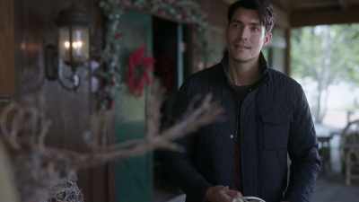 - Yeah, we did.
[chuckles] - Dashing in December