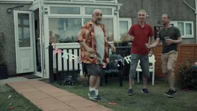 Yeah. Do another one!
Go on, Steve! Here he goes. - The Change