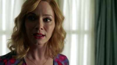 - Yeah, he don't look too
trustworthy to me. - Good Girls