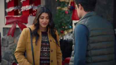 Yeah, everything's
looking good for tomorrow. - Christmas with the Singhs