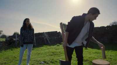 Yeah. Fizza acts like
she doesn't care, but deep down... - Ackley Bridge