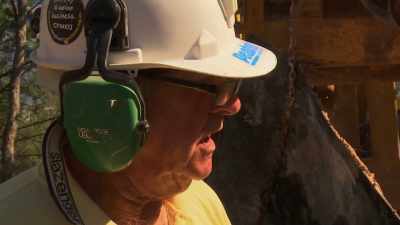 Yeah, getting through
the hard stuff's always a problem. - Outback Opal Hunters