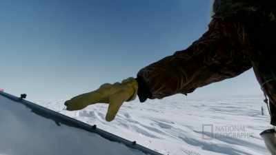 Yeah, got some, uh,
claw marks here. - Life Below Zero: First Alaskans