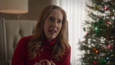 - Yeah, my grandmother
found five gold rings. - Five Gold Rings