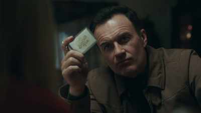 - Yeah, groceries,
yeah, yeah, yeah, - FBI: Most Wanted