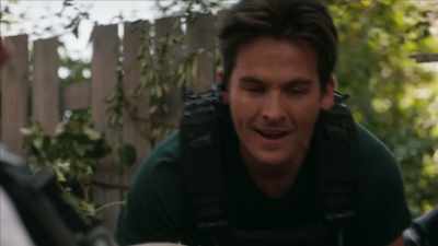 Yeah.
[ Grunts ] - The Rookie: Feds
