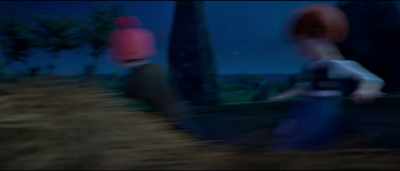 Yeah! Ha-ha!
Now I've got you! - Leap!