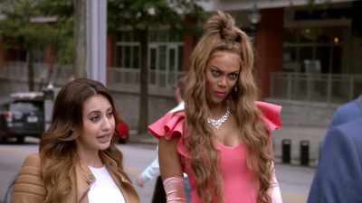 Yeah, we have
a lot in common, - Life-Size 2