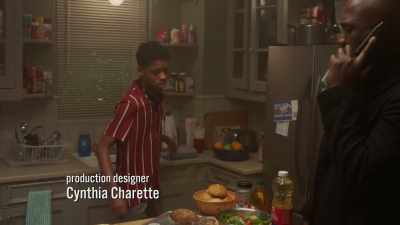 Yeah. Hey, can I get,
uh, two large pies, - Wisdom of the Crowd