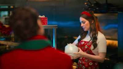 Yeah, I always thought the best
time to find someone - Christmas Keepsake