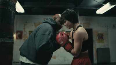 - Yeah.
- I can turn my shoulder - Uppercut