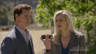 Yeah, I didn't know
what it was at first, - Gourmet Detective: Eat, Drink and Be Buried