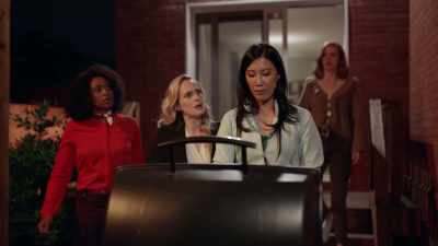 - Yeah.
- I found a ring in Byron's bag, - The Love Club: Sydney’s Journey
