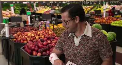 - Yeah, I got myself a tattoo.
- What'd you get? - Sandy Wexler