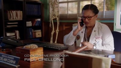 Yeah, I got it. - Hawaii Five-0