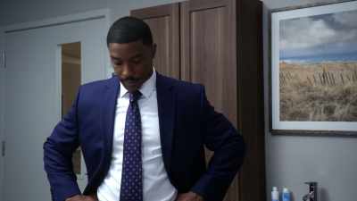 Yeah, I gotta get back
to the White House, - Tyler Perry's The Oval
