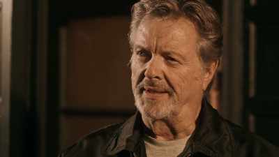 -Yeah, I guess I could.
Yeah, I'll give him a call, - Renegades