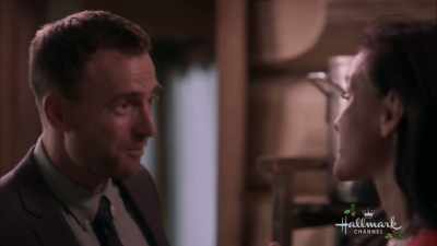 Yeah, I just-I just have
a couple more things. - Christmas at Holly Lodge