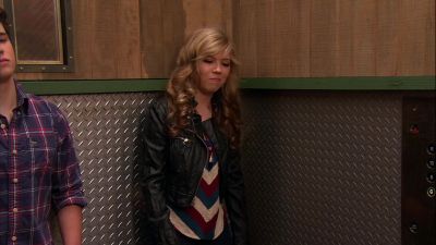 -Yeah, I just-- - iCarly
