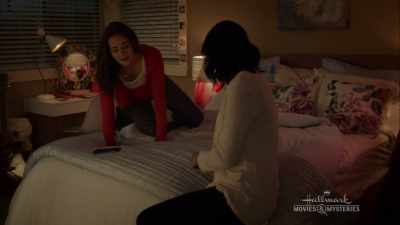 Yeah, I know, it's crazy,
we just met, but... - Home for Christmas Day