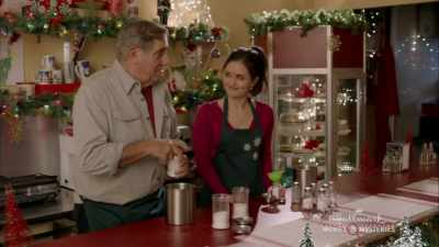 Yeah, I love you too. - Christmas at Grand Valley