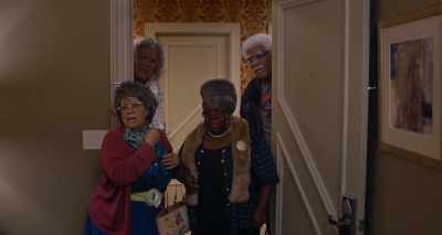Yeah, I had one,
and it got stuck right there. - A Madea Family Funeral